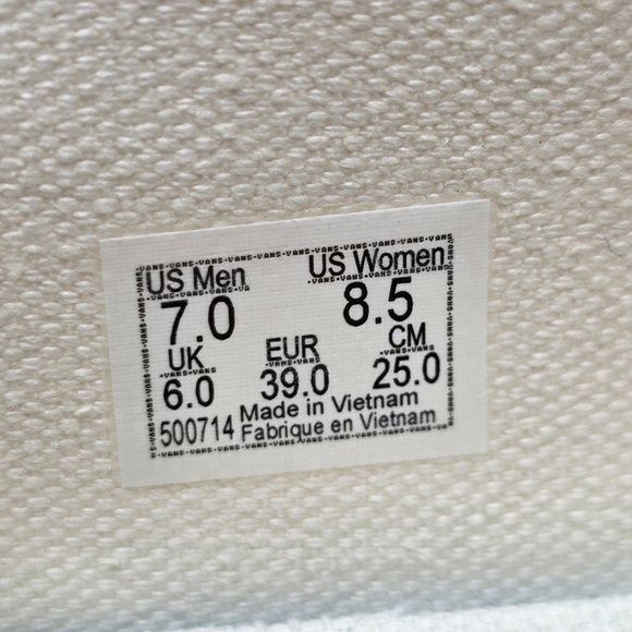 Vans Mary Jane Women's Pink White Buckle Design Sneakers 500714 Size 8.5 New - Picture 4 of 11